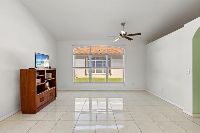 857 NW 133rd Avenue, Pembroke Pines, FL 33028