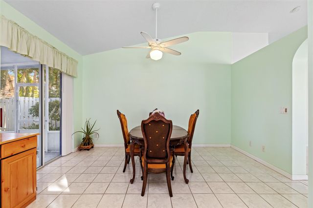 857 NW 133rd Avenue, Pembroke Pines, FL 33028
