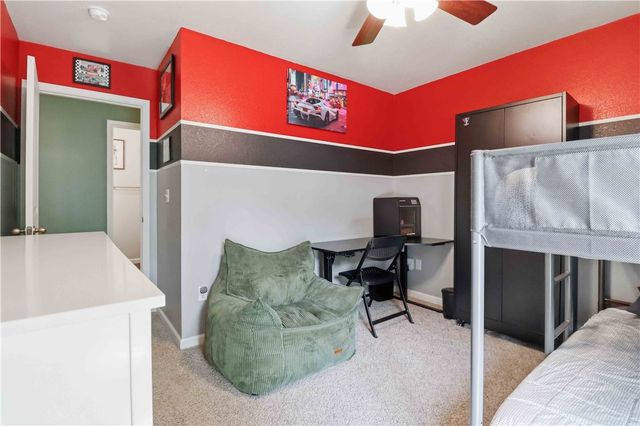 11530 Pearce Road, Fayetteville, AR 72701