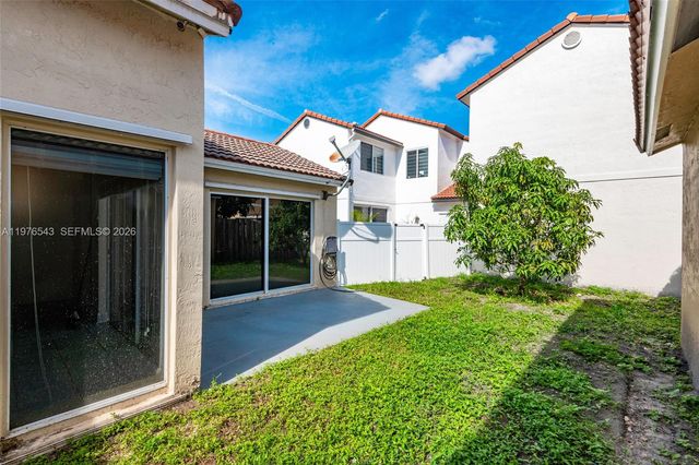 17925 SW 10th Ct 17925, Pembroke Pines, FL 33029