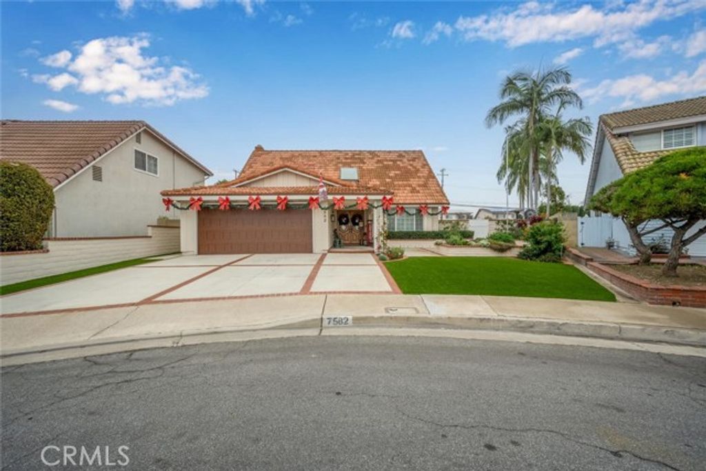 7582 Silverado ln, La Palma, CA 90623