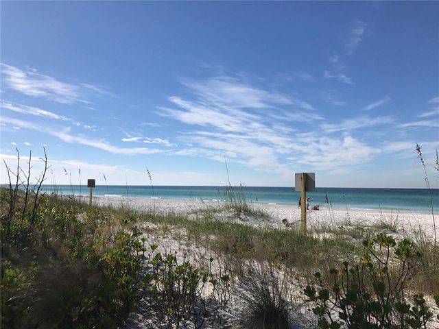 2908 AVENUE B, Holmes Beach, FL 34217