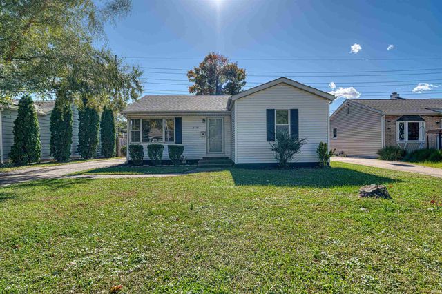 2459 Ravenswood Drive, Evansville, IN 47714