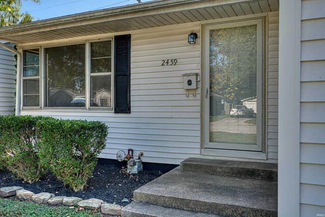 2459 Ravenswood Drive, Evansville, IN 47714