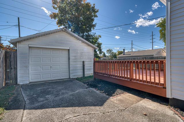 2459 Ravenswood Drive, Evansville, IN 47714