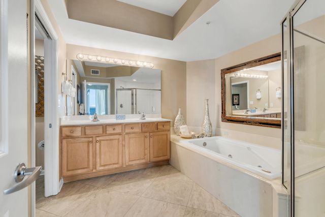 1050 E Highway 98 605E, Destin, FL 32541