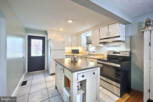 620 BOUNDARY AVE, Red Lion, PA 17356