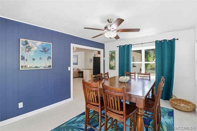 7635 W 7 Rivers Drive, Crystal River, FL 34429