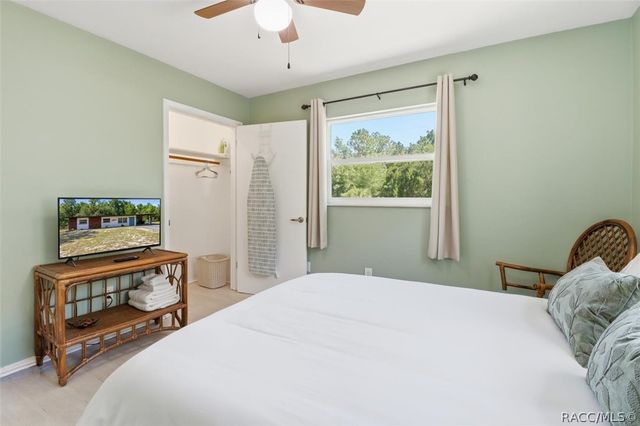 7635 W 7 Rivers Drive, Crystal River, FL 34429