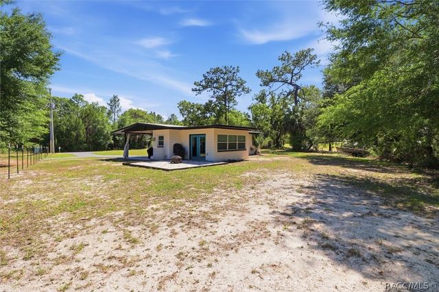 7635 W 7 Rivers Drive, Crystal River, FL 34429