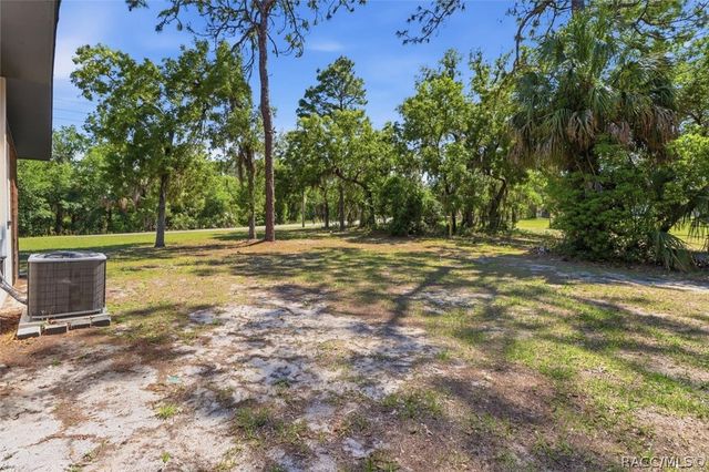 7635 W 7 Rivers Drive, Crystal River, FL 34429