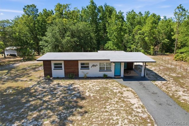7635 W 7 Rivers Drive, Crystal River, FL 34429