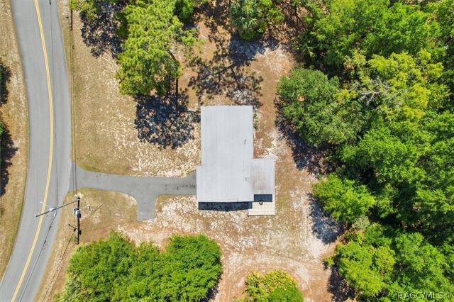 7635 W 7 Rivers Drive, Crystal River, FL 34429