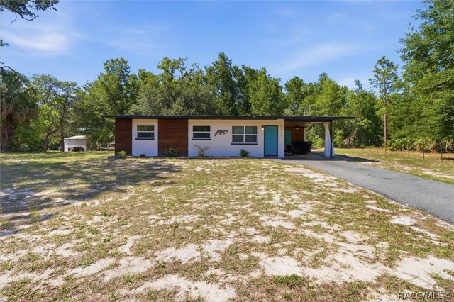 7635 W 7 Rivers Drive, Crystal River, FL 34429