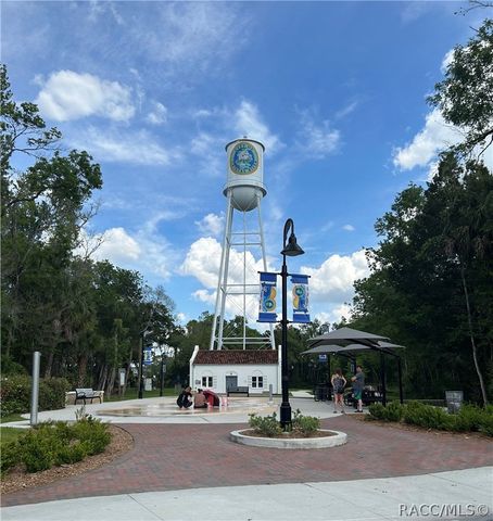 7635 W 7 Rivers Drive, Crystal River, FL 34429