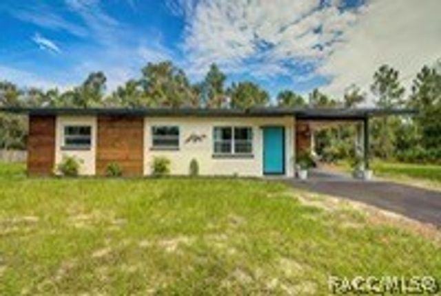 7635 W 7 Rivers Drive, Crystal River, FL 34429
