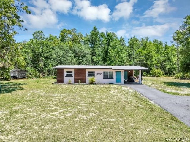 7635 W 7 Rivers Drive, Crystal River, FL 34429