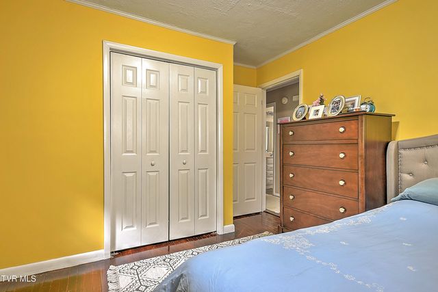 135 Cedar Valley Road, Bristol, TN 37620
