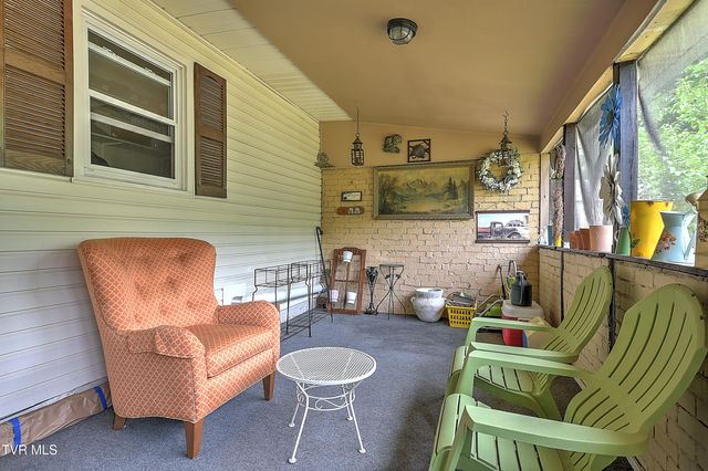 135 Cedar Valley Road, Bristol, TN 37620