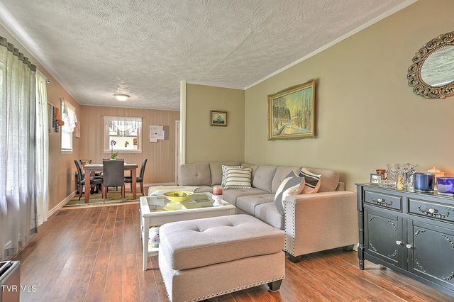 135 Cedar Valley Road, Bristol, TN 37620