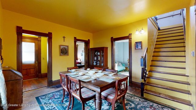 325 N Sycamore Street, Lansing, MI 48933