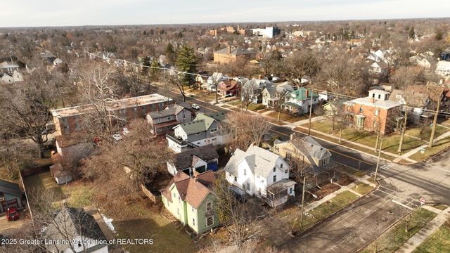 325 N Sycamore Street, Lansing, MI 48933