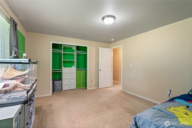 19731 161st Way SE, Yelm, WA 98597