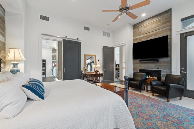 104 Sendera Bonita, Lakeway, TX 78734