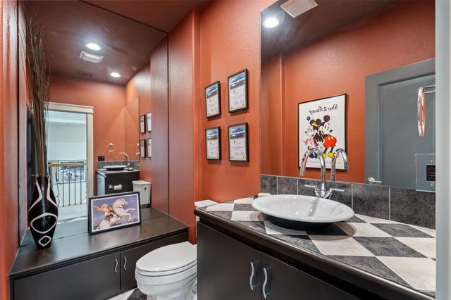 104 Sendera Bonita, Lakeway, TX 78734