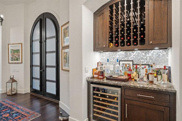 104 Sendera Bonita, Lakeway, TX 78734