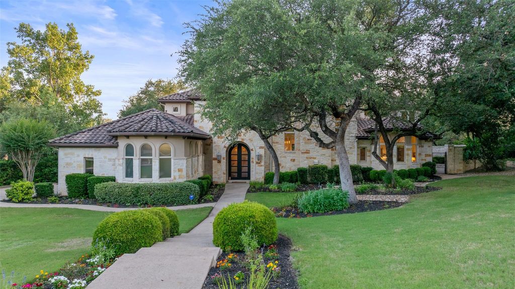 104 Sendera Bonita, Lakeway, TX 78734
