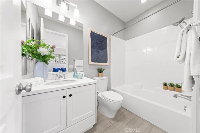115 Painted Trellis, Irvine, CA 92620