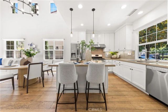 115 Painted Trellis, Irvine, CA 92620