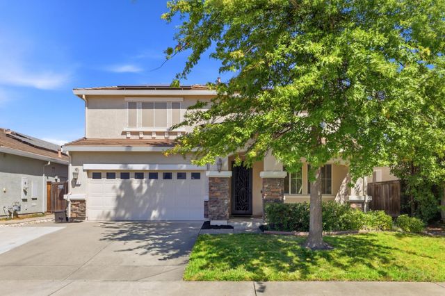 611 Tara Bella Dr, Lincoln, CA 95648