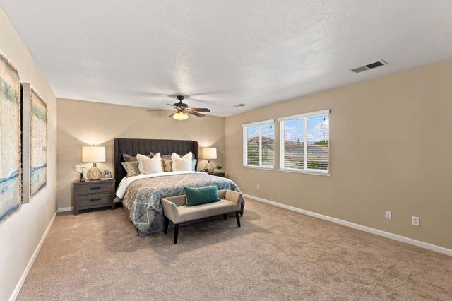 611 Tara Bella Dr, Lincoln, CA 95648