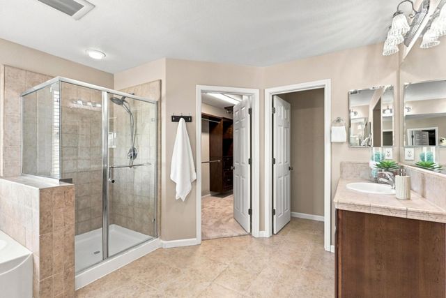 611 Tara Bella Dr, Lincoln, CA 95648