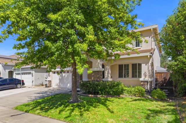 611 Tara Bella Dr, Lincoln, CA 95648