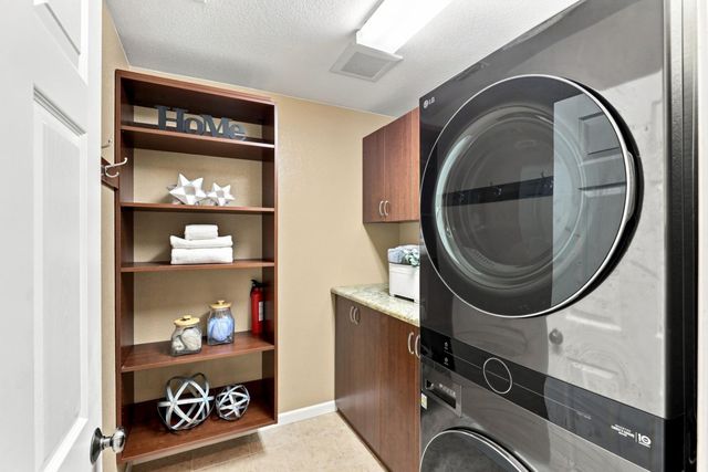 611 Tara Bella Dr, Lincoln, CA 95648