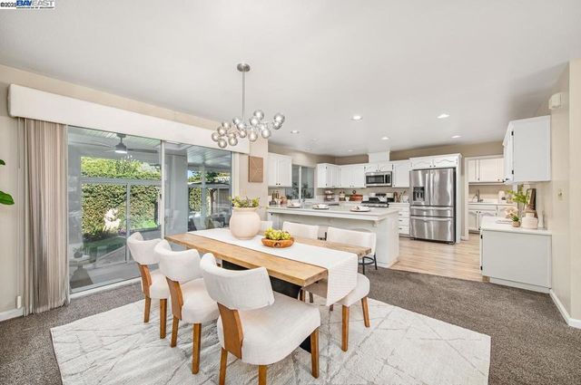 297 Del Valle Ct, Pleasanton, CA 94566