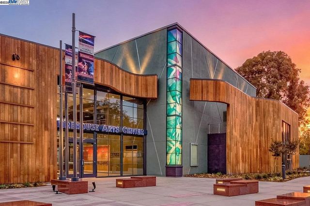 297 Del Valle Ct, Pleasanton, CA 94566