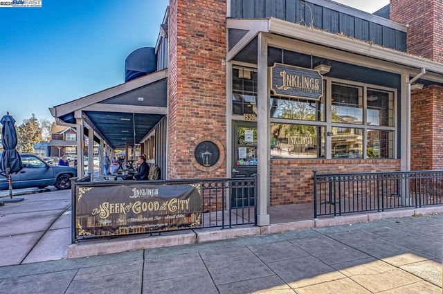 297 Del Valle Ct, Pleasanton, CA 94566