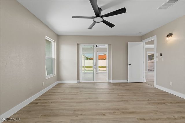 1725 SE 3rd ST, Cape Coral, FL 33990