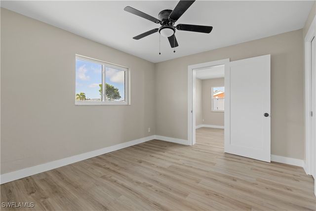 1725 SE 3rd ST, Cape Coral, FL 33990
