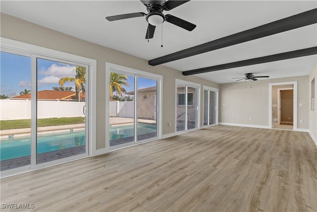 1725 SE 3rd ST, Cape Coral, FL 33990