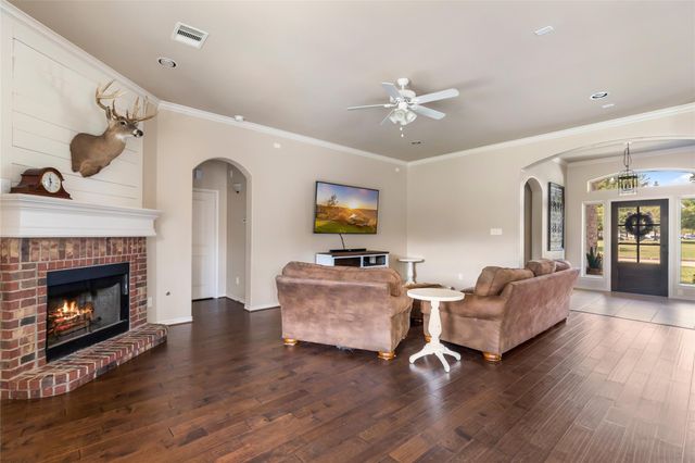 505 Ripkowski Drive, Dayton, TX 77535