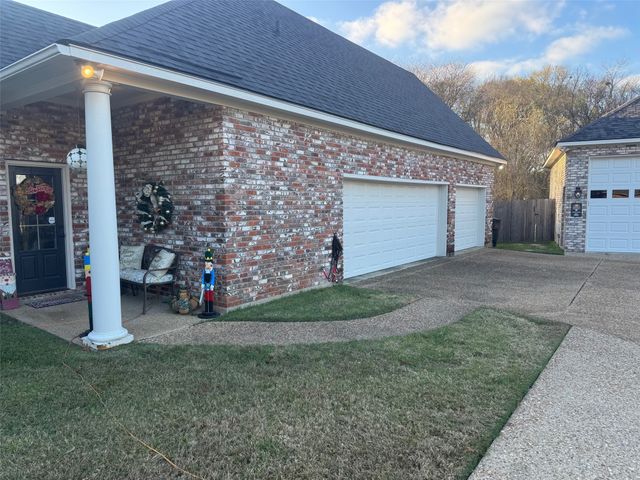 110 Piccadilly Circle, Bossier City, LA 71111