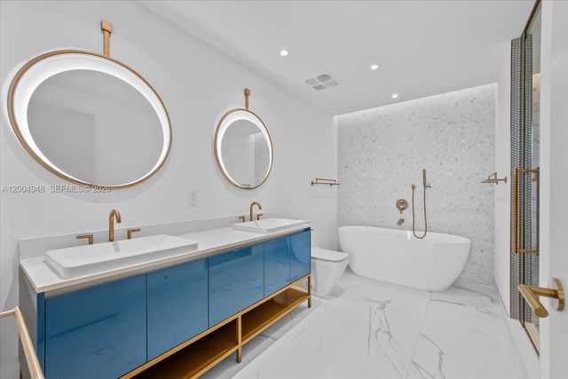 2678 Tigertail Ave 701, Miami, FL 33133