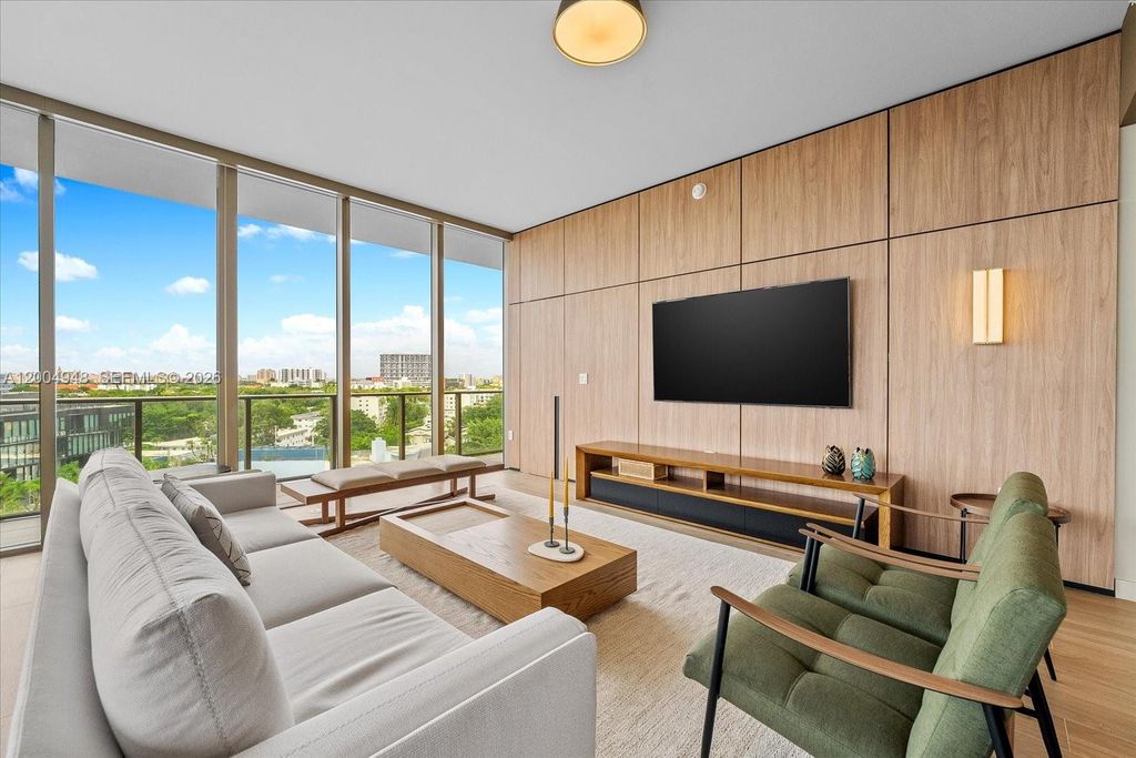 2678 Tigertail Ave 701, Miami, FL 33133