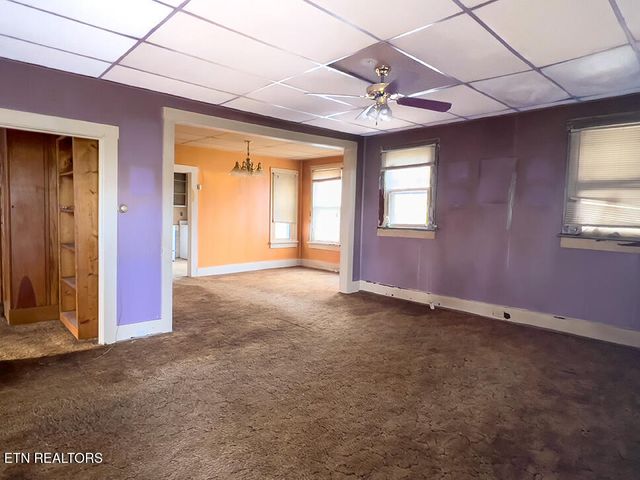 1202 Georgia Ave, Athens, TN 37303