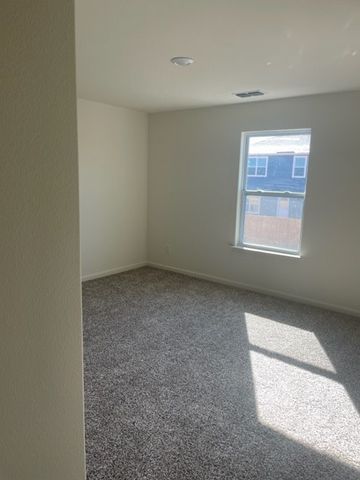 13617 BEAVERHEAD Street, Ponder, TX 76259